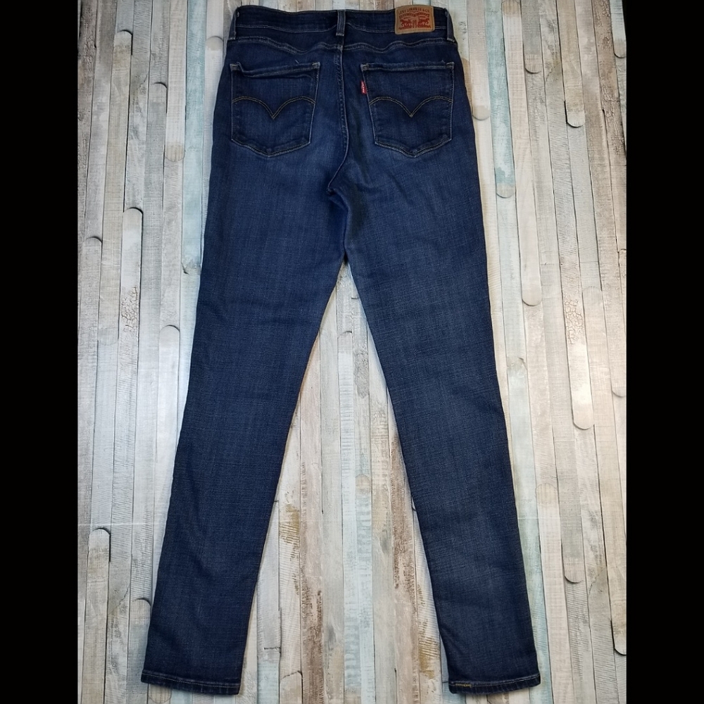 Levi's 721 High Rise Skinny Jeans - Picture 5 of 9